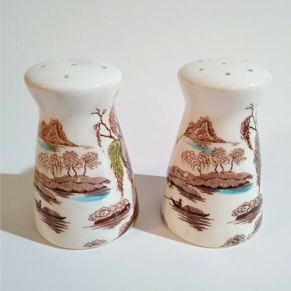 Nasco SAYONARA Salt & Pepper Shaker Vintage Village Boat Tree Japan - Picture 2 of 6